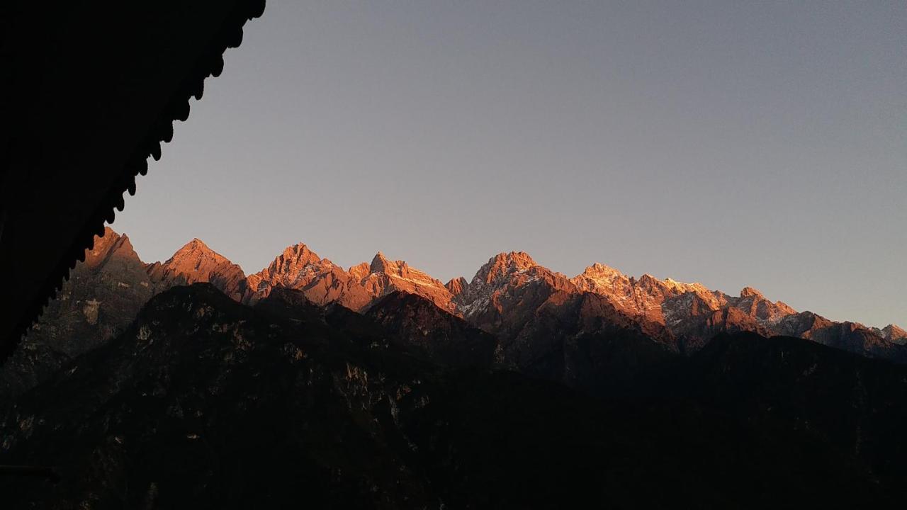 Tiger Leaping Gorge Tea Horse Gasthaus Shangri-La Exterior photo